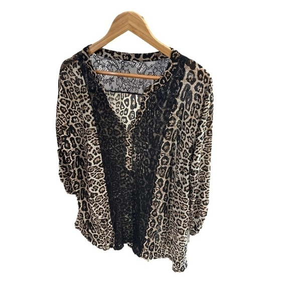 Animal print blouse - Picture 4 of 6